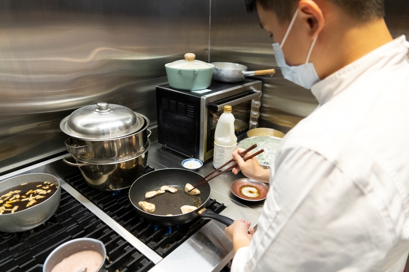 【花蓮市好吃】蒔夜すし(蒔夜壽司)｜專業師傅的精緻料理，新鮮漁獲搭配在地食材，視覺與味覺的雙重饗宴！ 花蓮好好玩