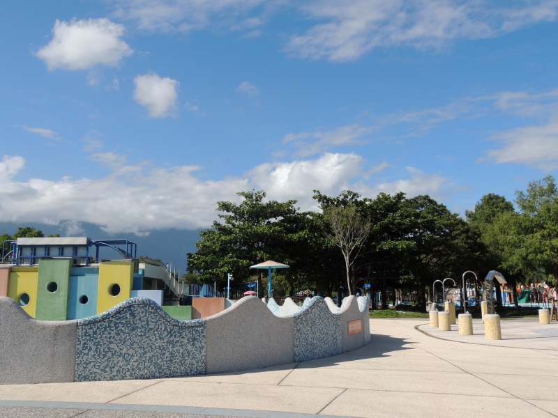 【吉安好玩】知卡宣森林親水公園｜親近花草樹木療癒身心，夏天還能玩水快樂消暑！ 花蓮好好玩