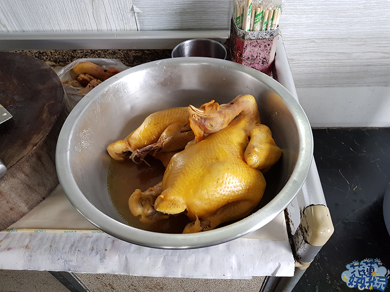 【秀林好吃】太魯閣一家村食堂｜隱藏版的美味限量土雞飯 花蓮好好玩