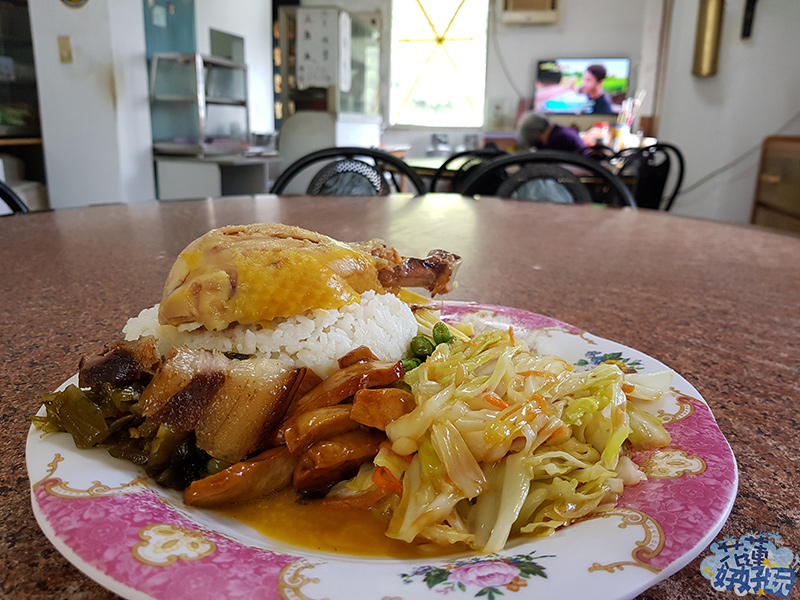 【秀林好吃】太魯閣一家村食堂｜隱藏版的美味限量土雞飯 花蓮好好玩