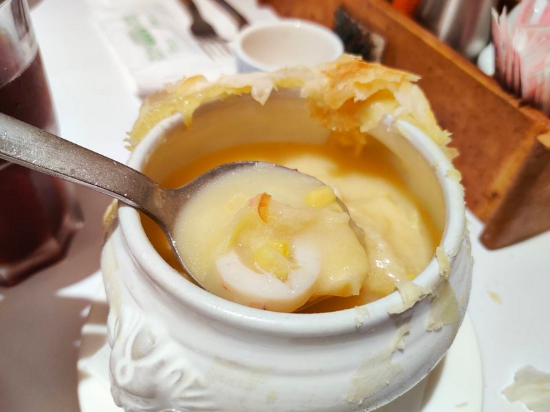 【花蓮市好吃】紐約客牛排館｜花蓮老字號牛排館，聚餐、慶生，學生時代的好滋味 花蓮好好玩