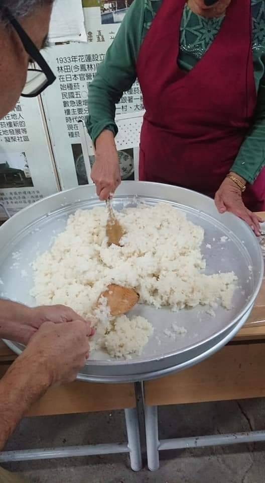 鳳林菸樓古早味DIY+菸樓導覽半日遊【鳥居米穀店】NT$ 400 起 花蓮好好玩 鳳林菸樓古早味DIY+菸樓導覽半日遊【鳥居米穀店】NT$ 400 起 花蓮好好玩