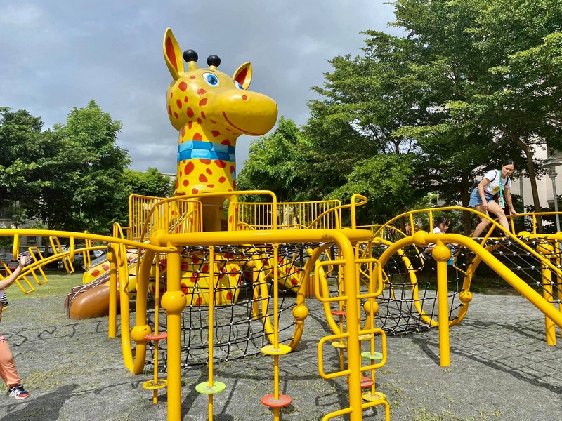 【花蓮市好玩】花蓮親子公園懶人包｜爸爸媽媽們的福音 花蓮好好玩