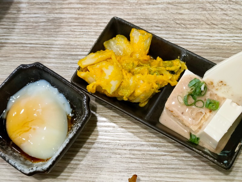 【花蓮市好吃】牛匠太郎x直火炙燒丼飯｜日式丼飯、拉麵好食，大碗超飽足 花蓮好好玩