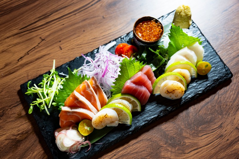 【花蓮市好吃】花町日式料理(居酒屋)|美味日料、新鮮飽滿生魚片與各式料理,一級棒的日風裝潢,聚餐小酌暢談好地方 花蓮好好玩 【花蓮市好吃】花町日式料理(居酒屋)|美味日料、新鮮飽滿生魚片與各式料理,一級棒的日風裝潢,聚餐小酌暢談好地方 花蓮好好玩