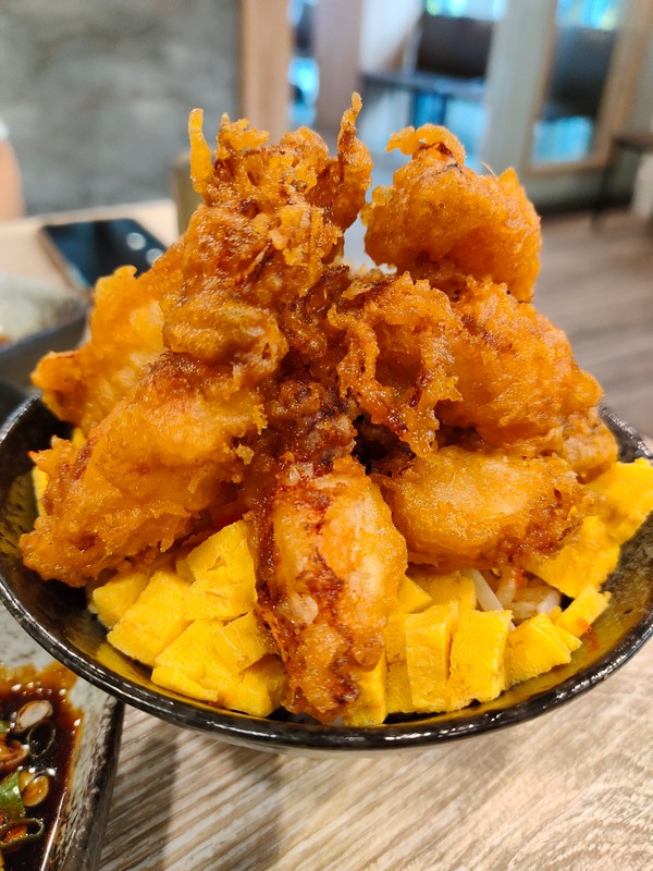 【花蓮市好吃】牛匠太郎x直火炙燒丼飯｜日式丼飯、拉麵好食，大碗超飽足 花蓮好好玩