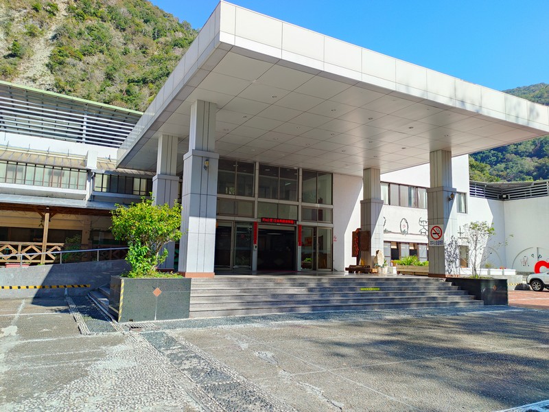 【太魯閣國家公園】太魯閣天祥青年活動中心｜伊大仕餐廳，面向壯麗峽谷的自助餐 花蓮好好玩