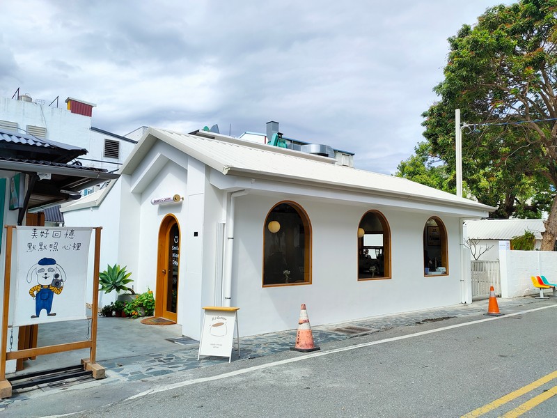 【新城好玩】新城照相館 | 熱鬧老街上的百年老屋子 花蓮好好玩