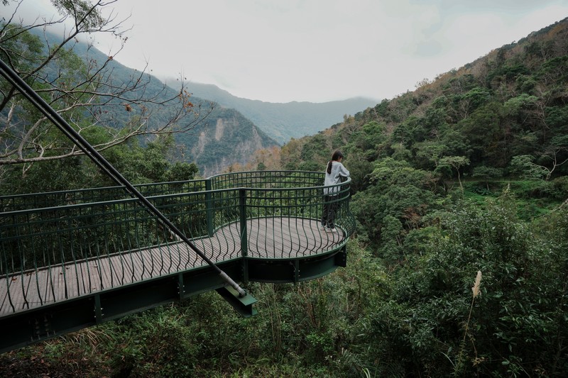 【卓溪好玩】瓦拉米步道|壯闊山風吊橋、森林步道與日治遺跡,親子步道體驗 花蓮好好玩 【卓溪好玩】瓦拉米步道|壯闊山風吊橋、森林步道與日治遺跡,親子步道體驗 花蓮好好玩