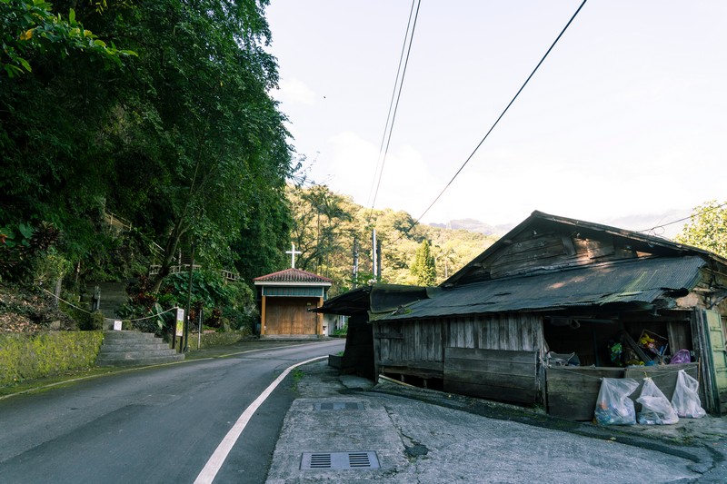 森板步道｜摩里薩卡林田山，台灣四大林場裡的秘密步道，充滿教堂色彩的浮雕故事與森林健行 花蓮好好玩