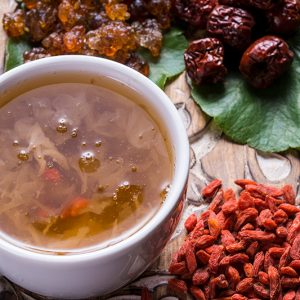桃膠白木耳露【牛蕃茄】